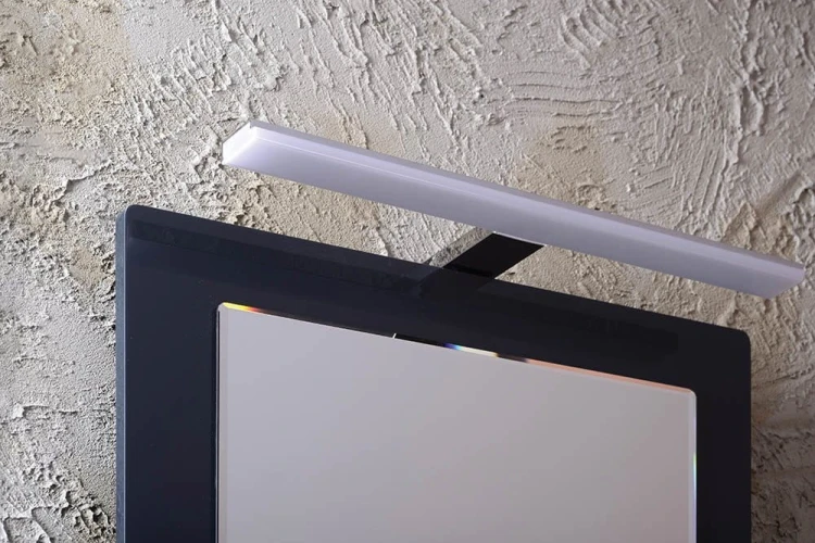 FELINA LED oświetlenie ścienne , 8W, 308x15x112mm, IP44, chrom #5