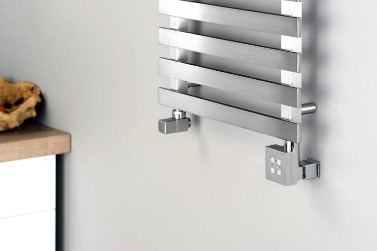 KTX grzałaka elektryczna z termostatem i z maskownicą kabla, 600 W, chrom #3