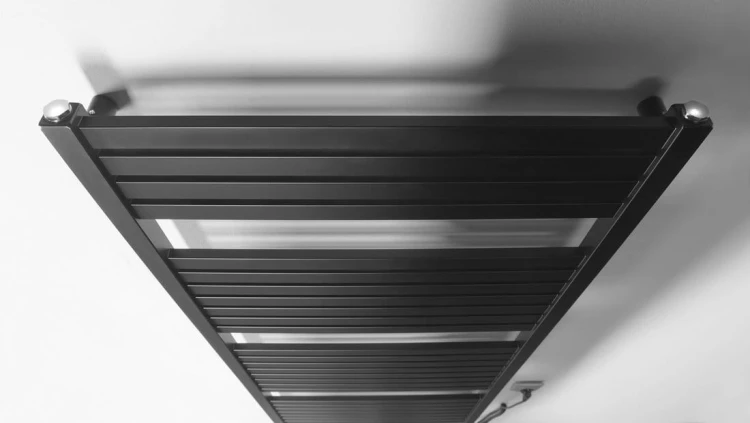 TONDI-E grzejnik elektryczny 450x1690 mm, 600 W, czarny mat #3