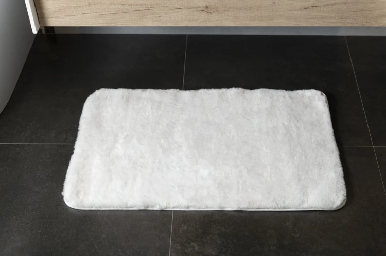 FUZZY dywanik łazienkowy, 50x80cm, 100% polyester, antypoślizgowa, biały #2
